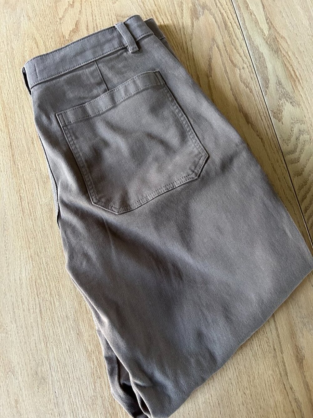Everlane Women's Utility Barrel Pant in Taupe, Size 14, Cotton/Twill - Picture 6 of 7
